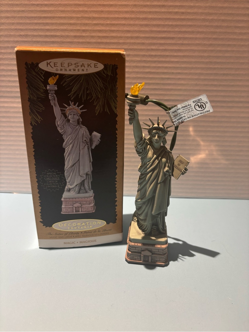 Hallmark Keepsake Ornament Statue of Liberty ornament